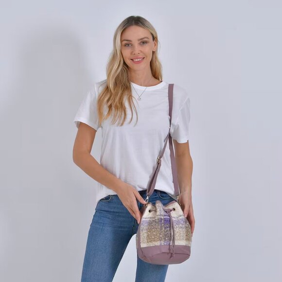 Purple/Tan Bucket Bag with Checker Pattern Faux Fur Design - Picture 6 of 6